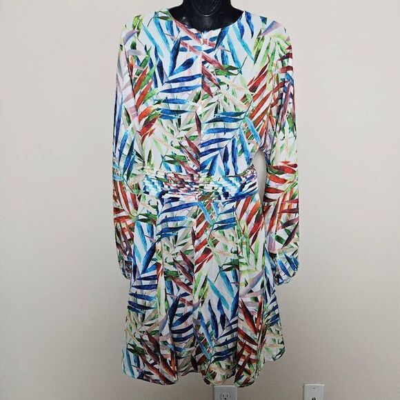Boston Proper Tropical Long Sleeved Dress - Picture 6 of 8